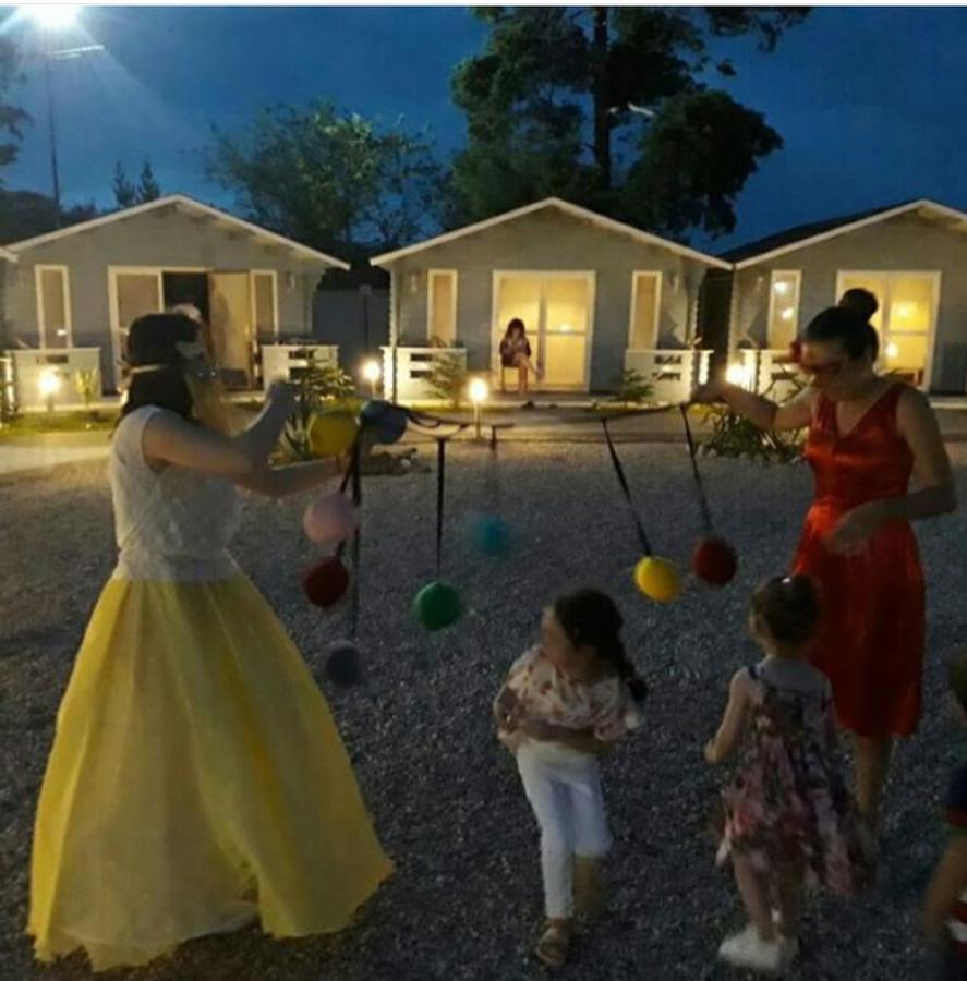 Letnjaya Skazka Hotel Alakhadzi Kültér fotó